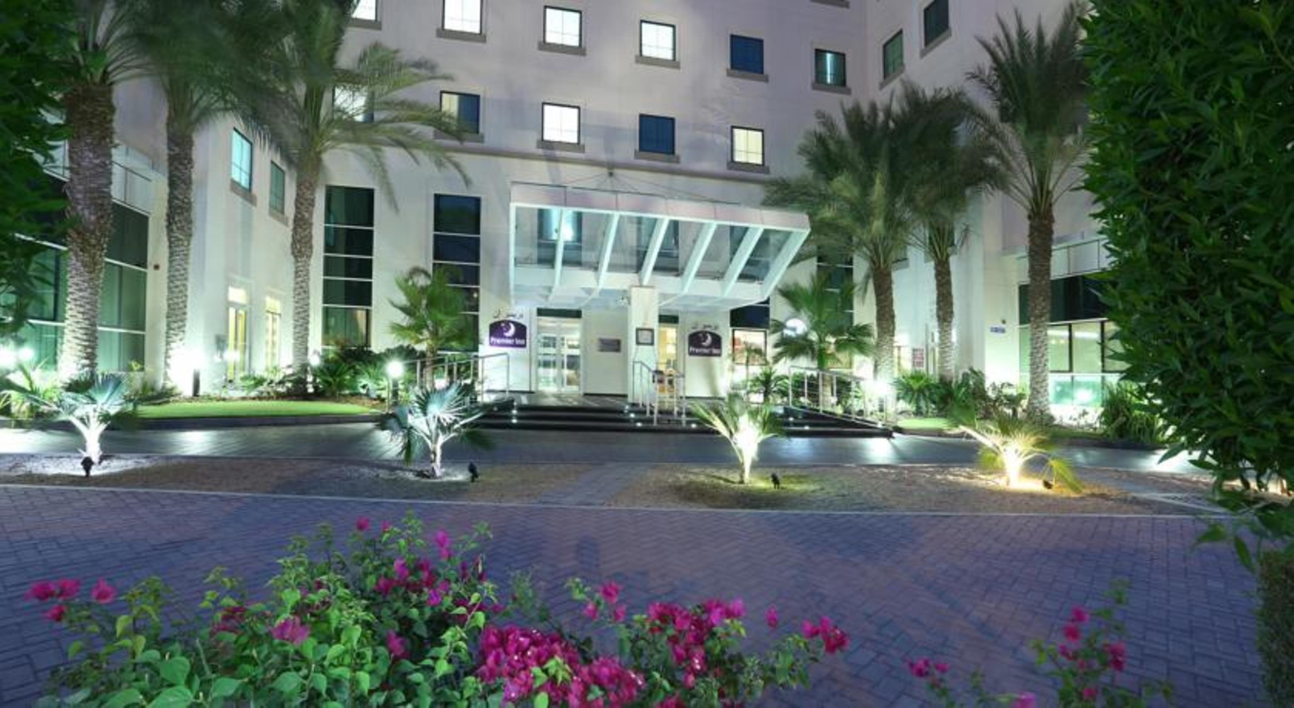 Premier Inn Dubai Investments Park Exterior photo